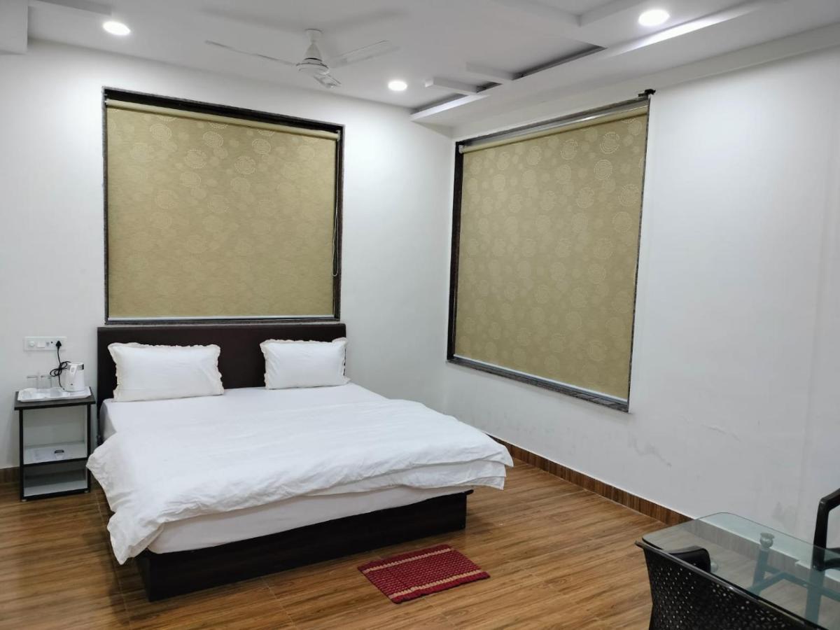 Hotel Satkar International Chhindwāra Exterior photo