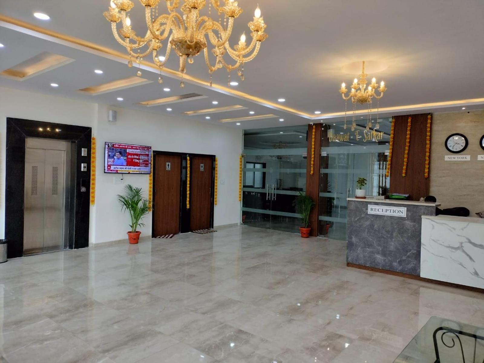 Hotel Satkar International Chhindwāra Exterior photo