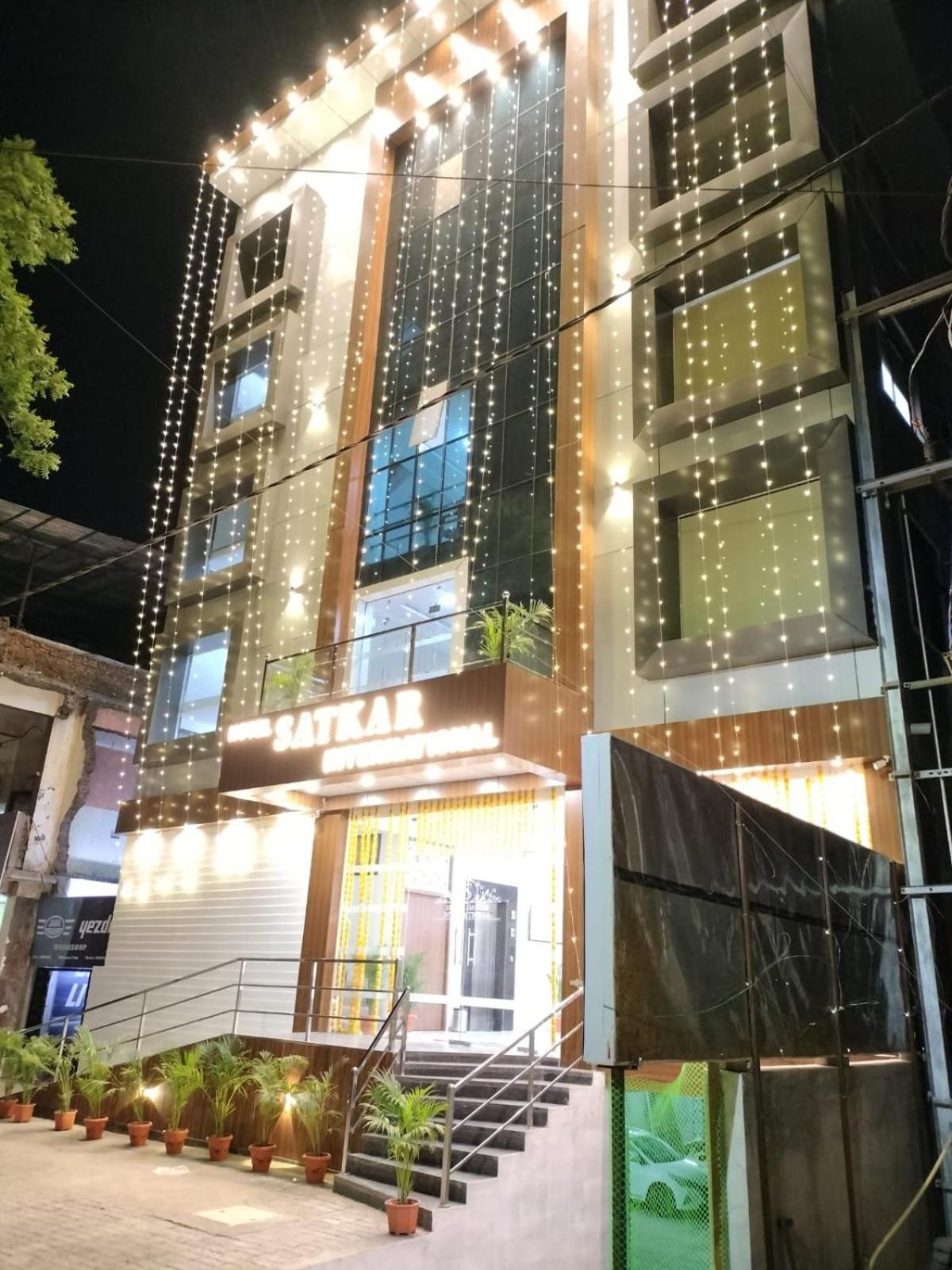 Hotel Satkar International Chhindwāra Exterior photo